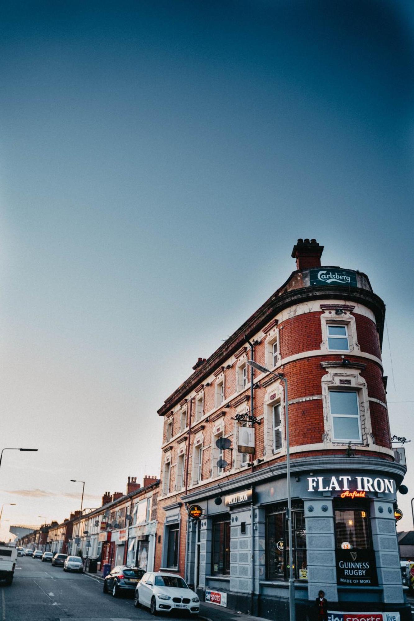 Flat Iron Anfield Hotel Liverpool Bagian luar foto